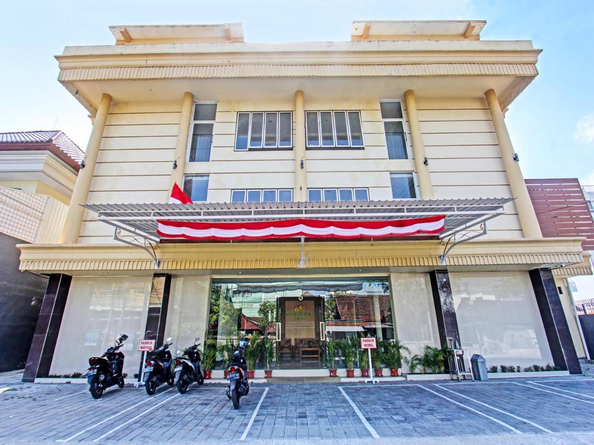 Oyo 91617 Hotel Mutiara Lombok Dış mekan fotoğraf