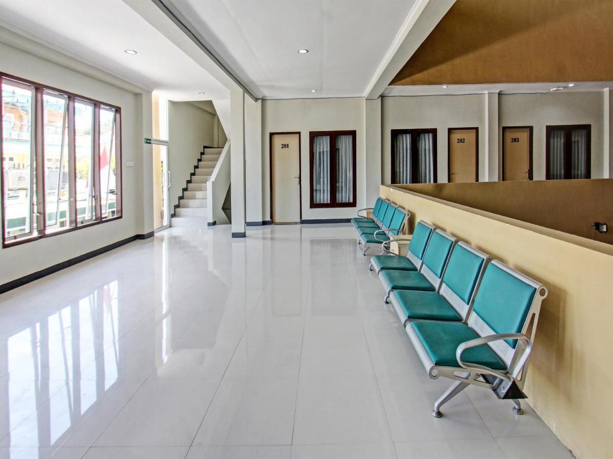 Oyo 91617 Hotel Mutiara Lombok Dış mekan fotoğraf