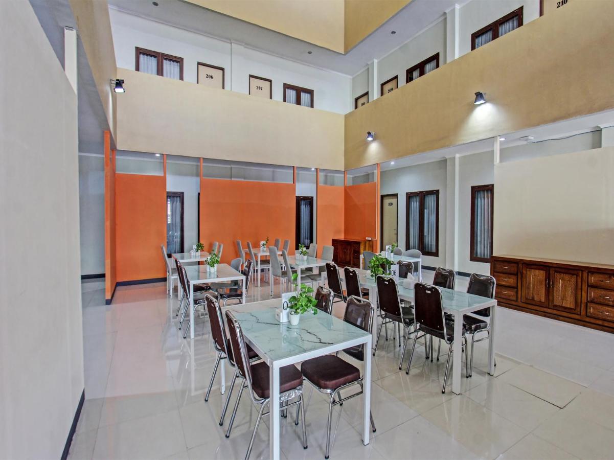 Oyo 91617 Hotel Mutiara Lombok Dış mekan fotoğraf